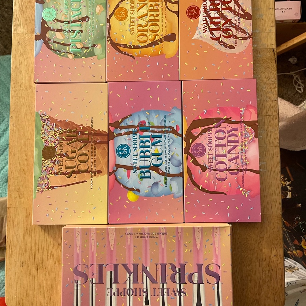 FULL BH COSMETICS SWEET SHOPPE COLLECTION